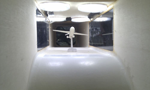 wind tunnel - model from the front